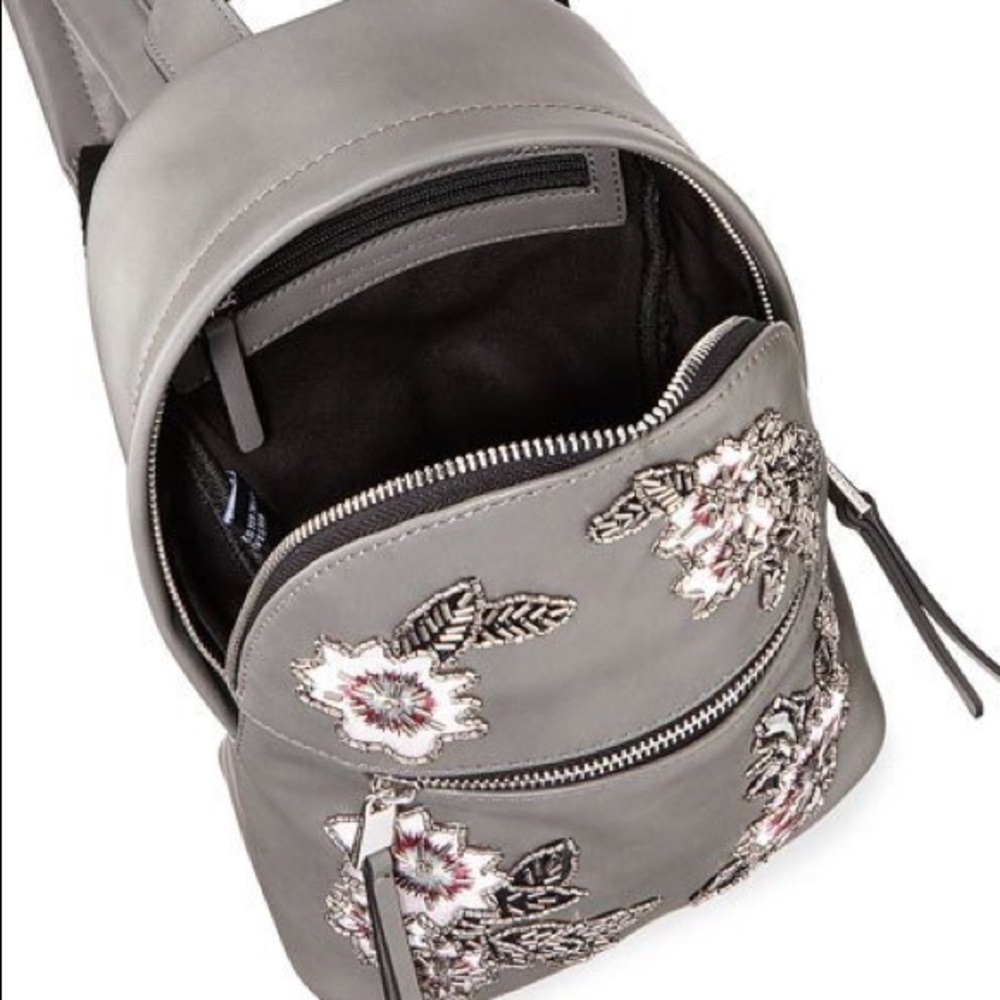 🌸NWT🌺 Embroidered Backpack - Picture 2 of 8